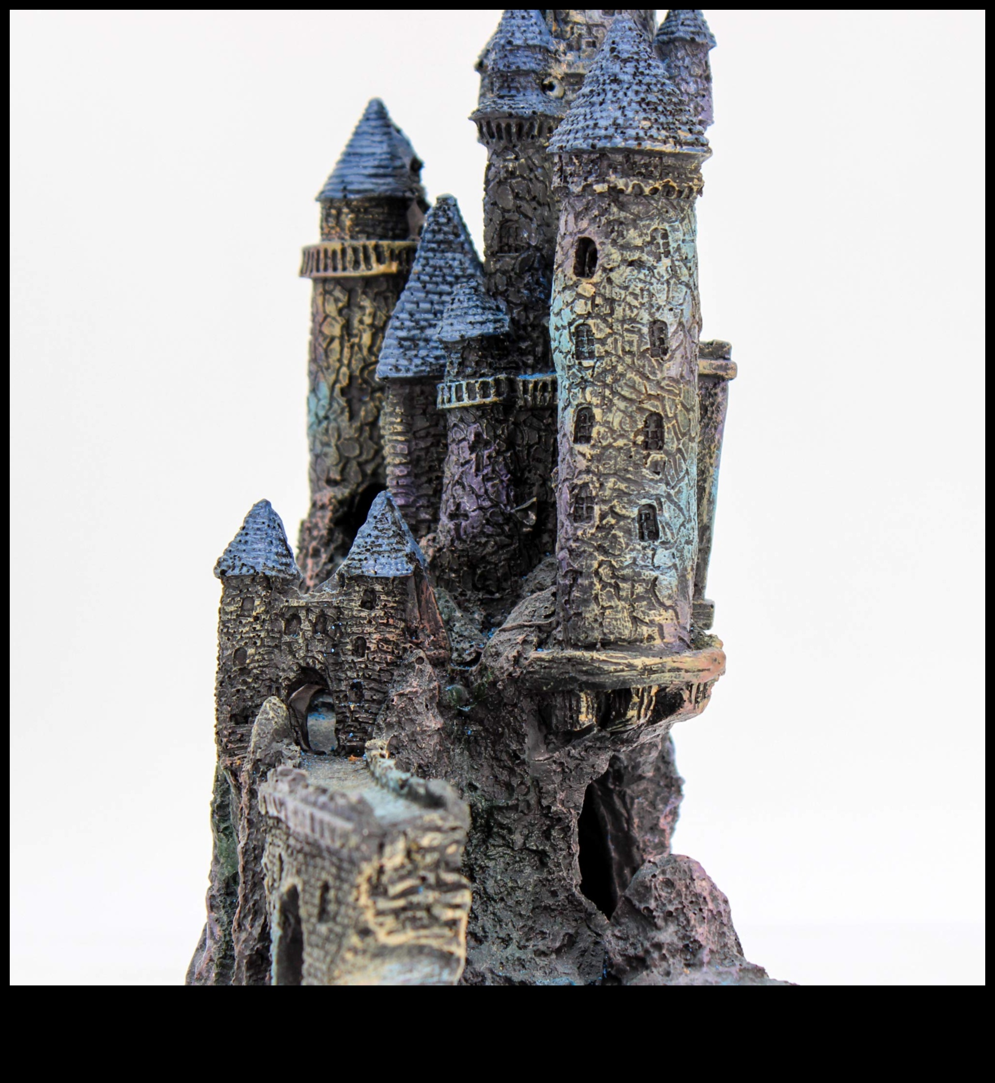 Fish Tank Fortunes Turpinājums: Pils projektēšana akvārija mājdzīvniekiem