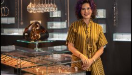 Modes alķīmija: ikdienas priekšmetu pārvēršana modes zeltā