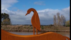 Kā ainavas iedvesmo un ietekmē āra skulptūru dizainu?